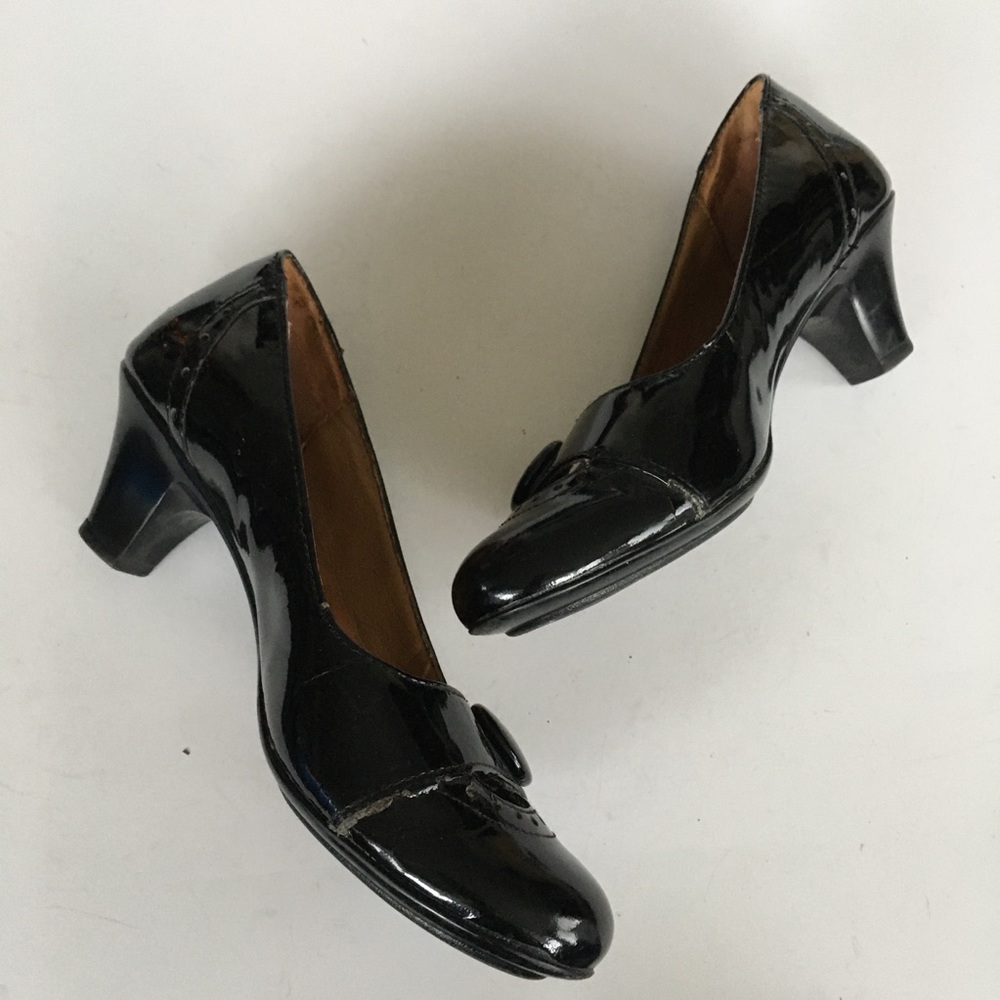 Sofft Mary Jane Black Patent Leather Low Heels Pumps Shoes Womens Size 7 Work